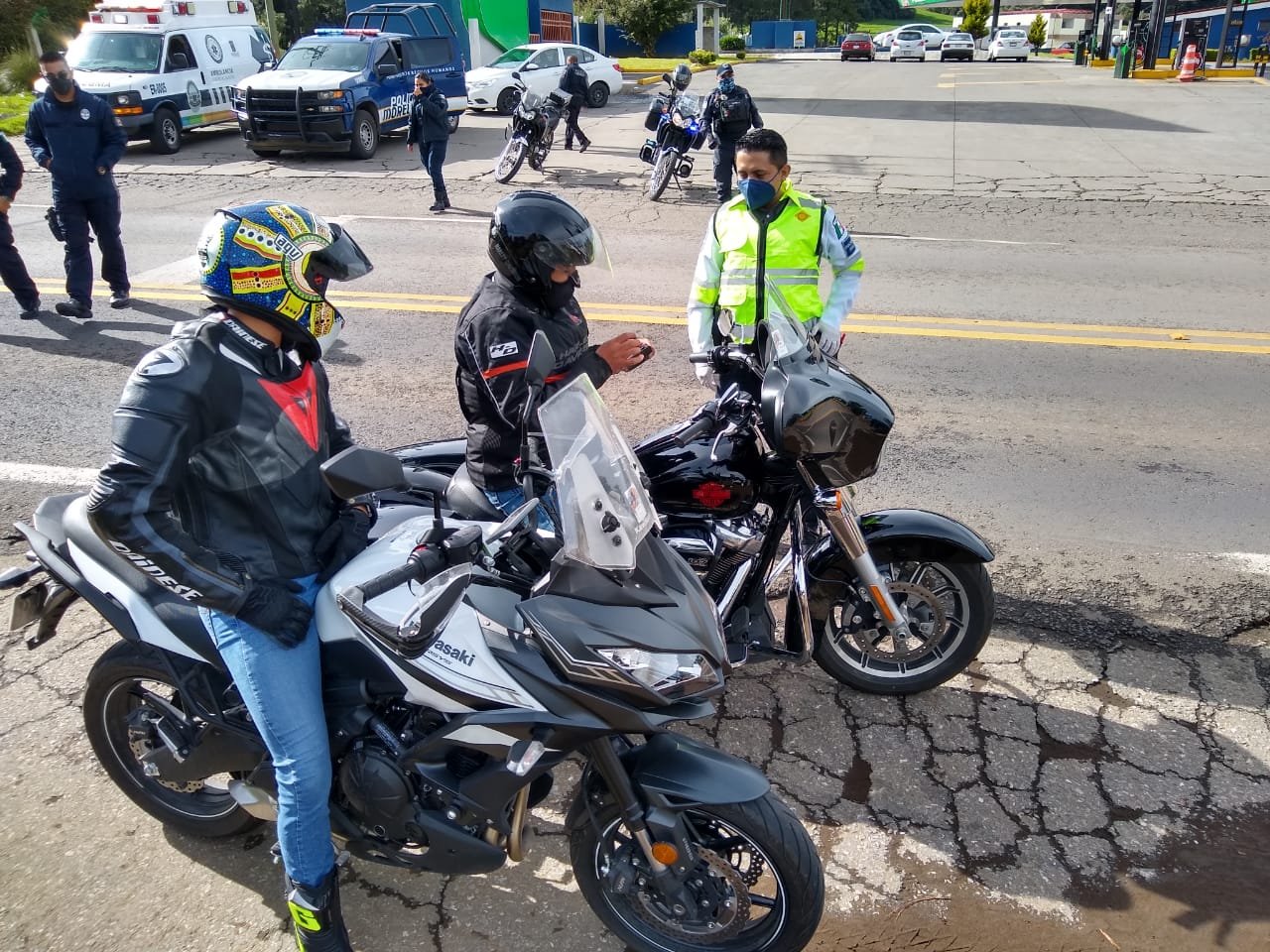 Accidente De Motociclistas En Tres Mar As Originado Posiblemente Por